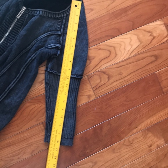 Grey Knit Acid Wash Zip Cropped Sweater - Picture 6 of 7